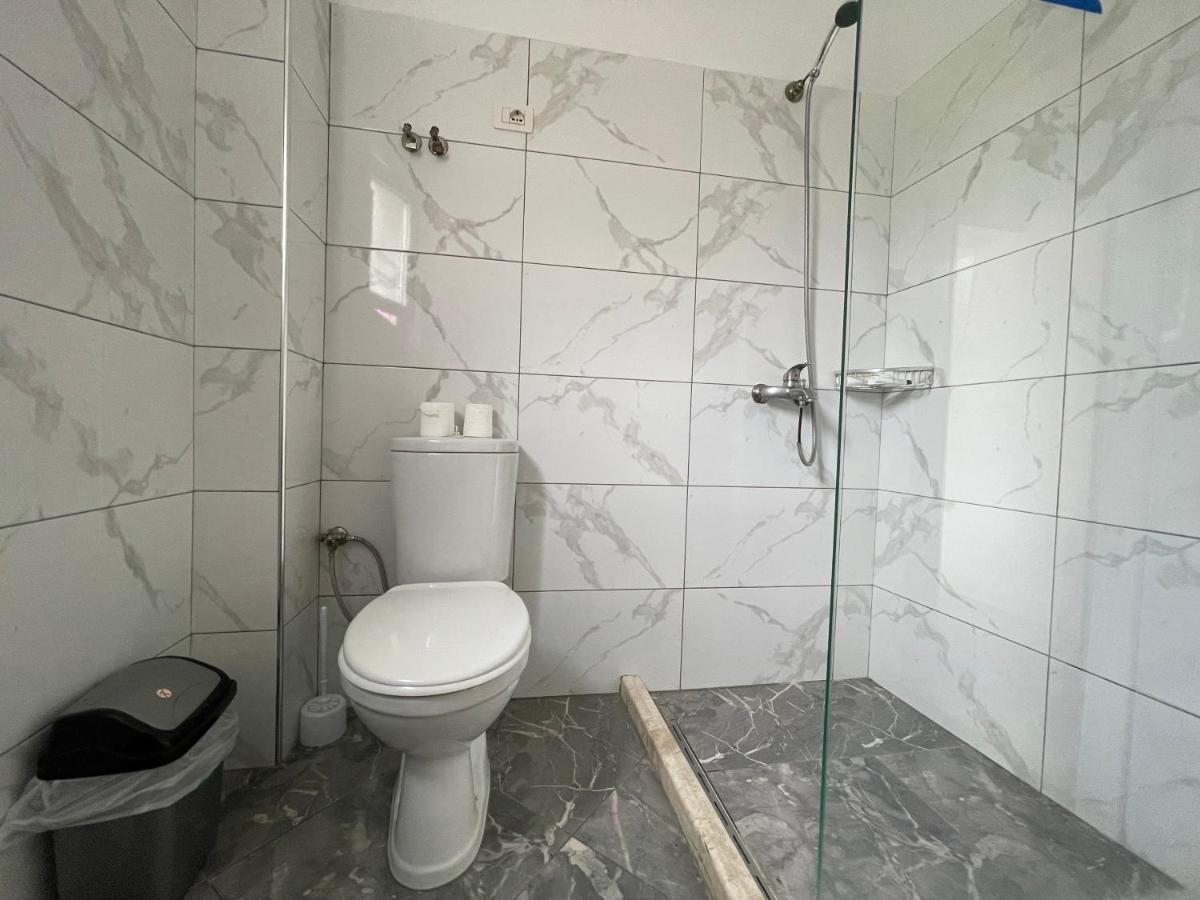 Bricks Studio Apartments ติรานา ภายนอก รูปภาพ