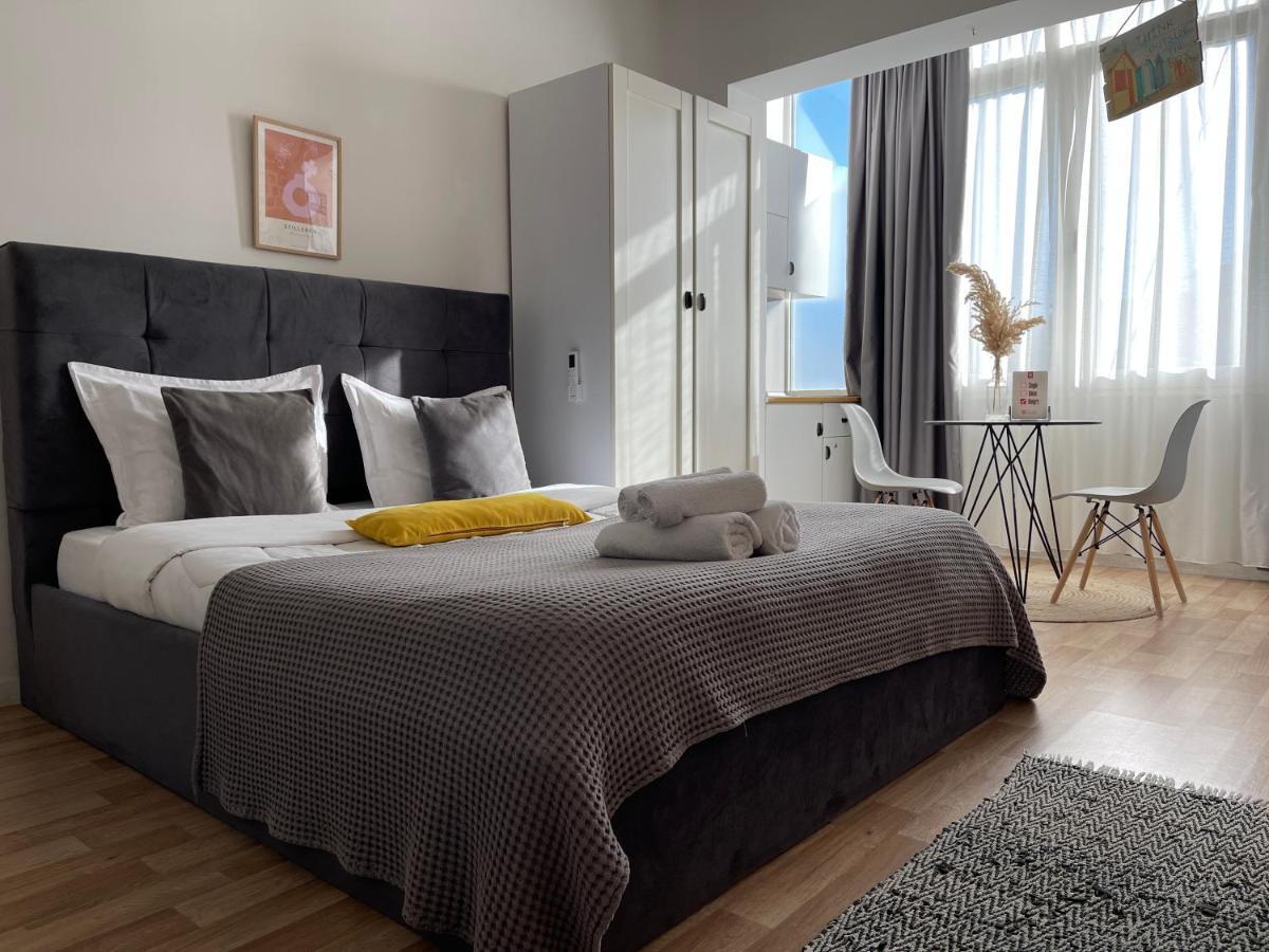Bricks Studio Apartments ติรานา ภายนอก รูปภาพ