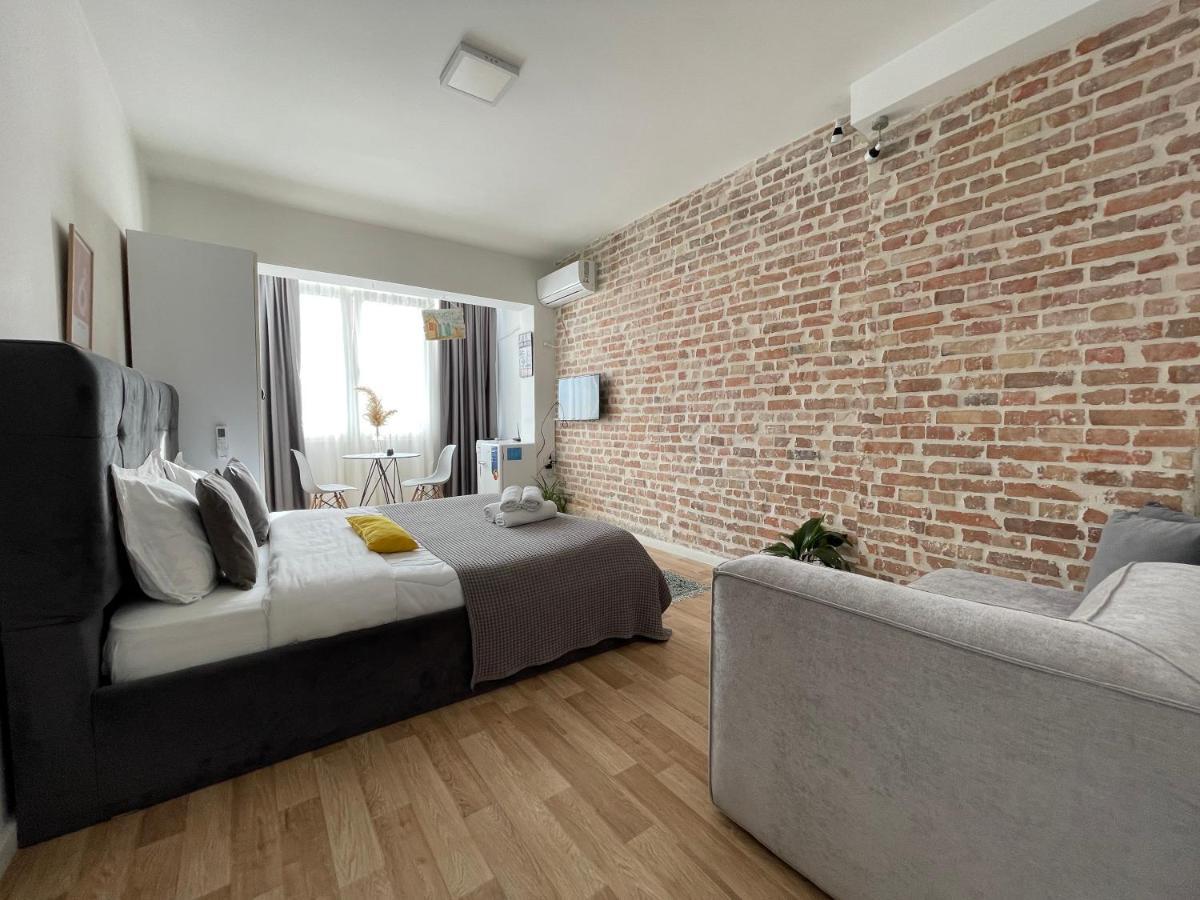 Bricks Studio Apartments ติรานา ภายนอก รูปภาพ