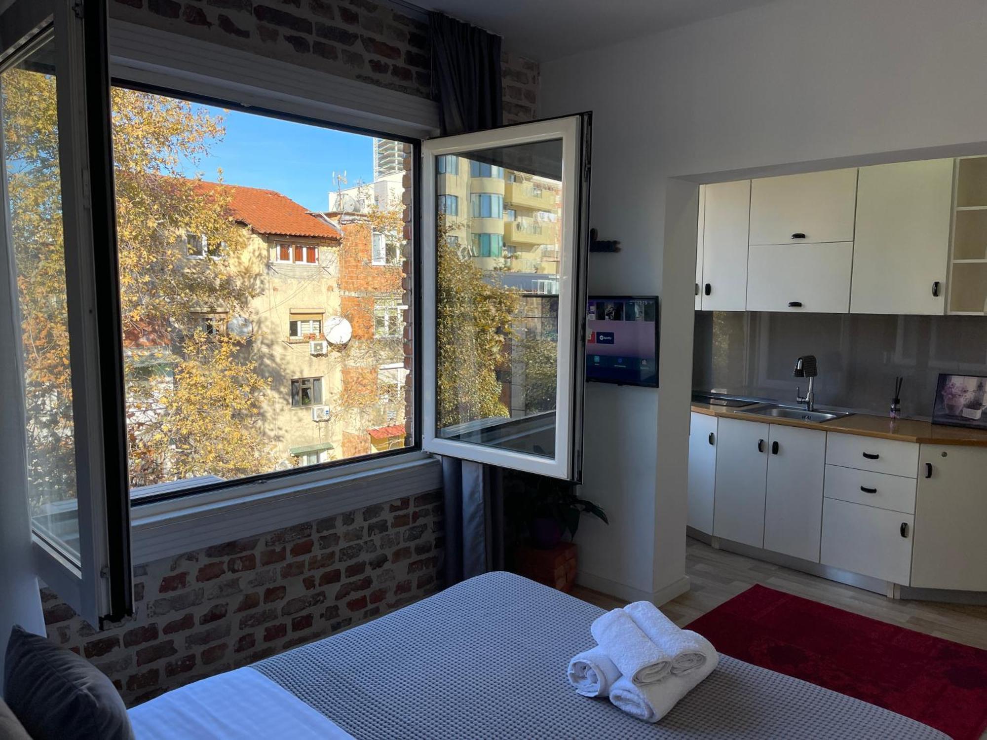 Bricks Studio Apartments ติรานา ภายนอก รูปภาพ